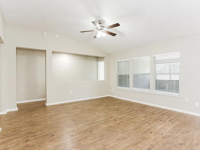 76199 Tideview Ln — Photo 4