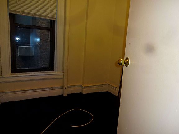 5th image of 330 E 65th St #41