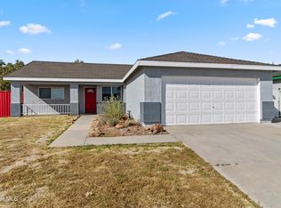 1049 Barrington Ave, Rosamond, CA 93560