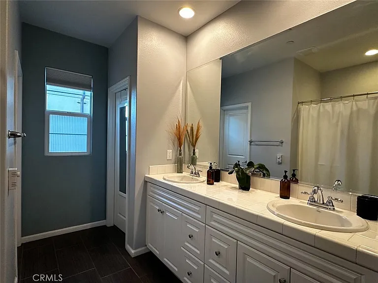 21765 Propello Dr — Photo 8
