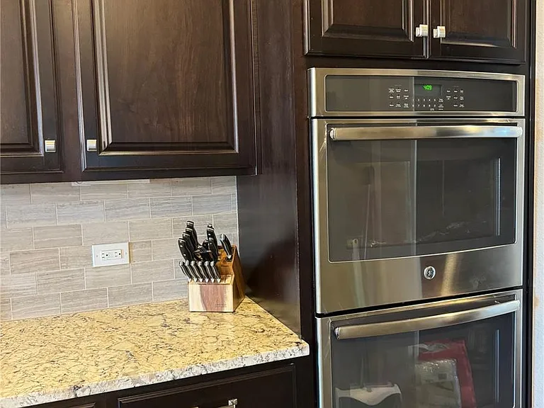 10522 Sierra Ridge Dr — Photo 4