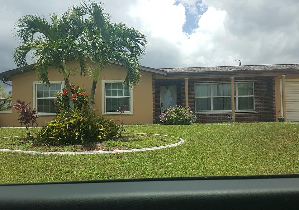 1st image of 1335 SE 23rd St