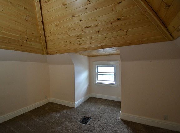 3rd Floor Bedroom #2