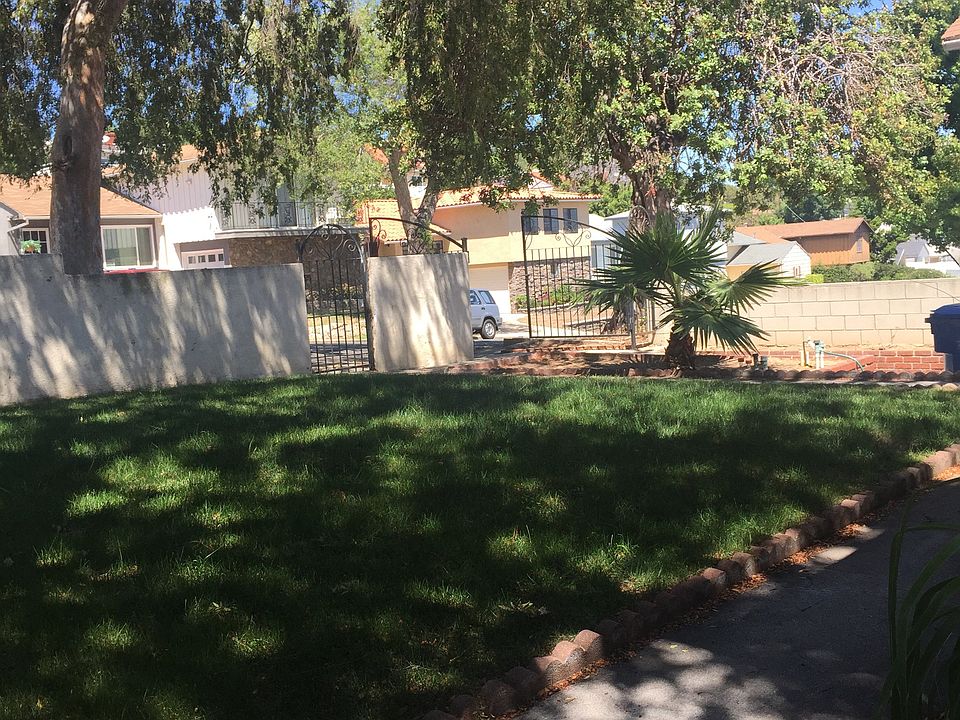 Beautiful Harbor City.