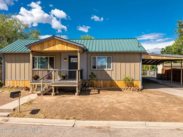 207 Ash Ave, Rifle, CO 81650