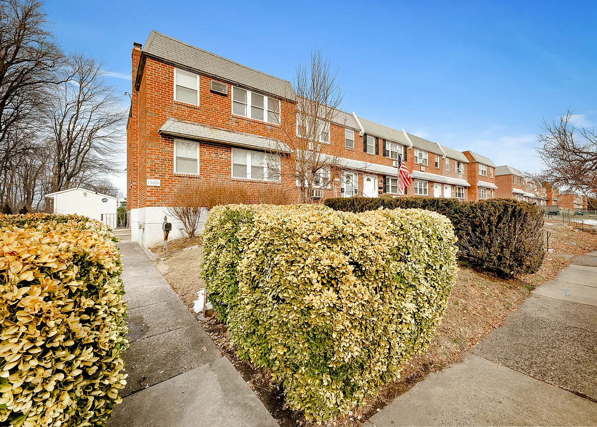 Building Photo - 12450 Knights Rd #2