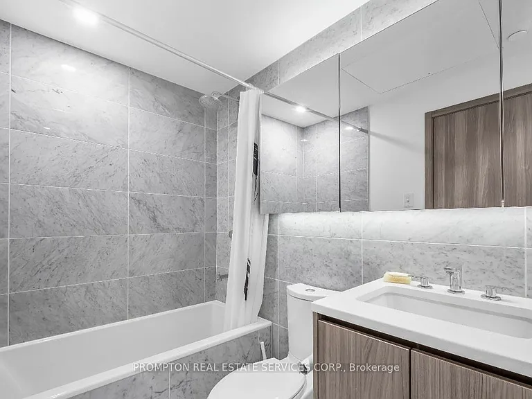 85 McMahon Dr #1210 — Photo 13