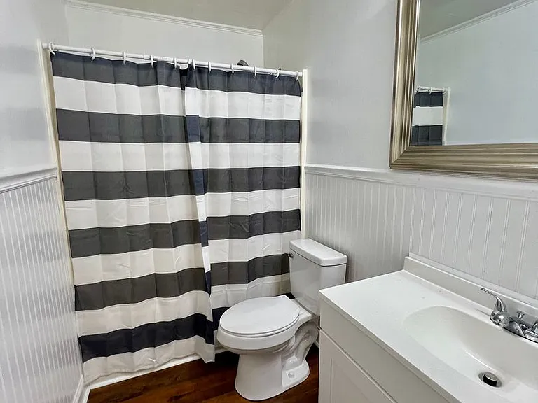 111 Highland Ave — Photo 11