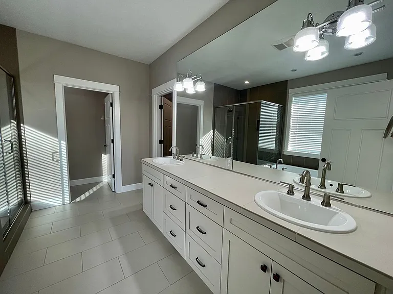 2120 SW Dolph Ct — Photo 20