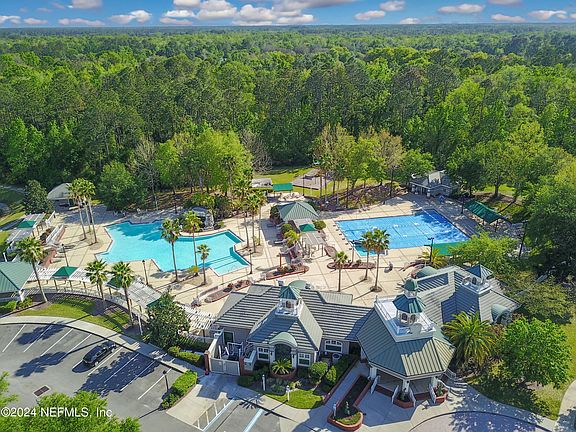 4th image of 2725 CALDAR Court