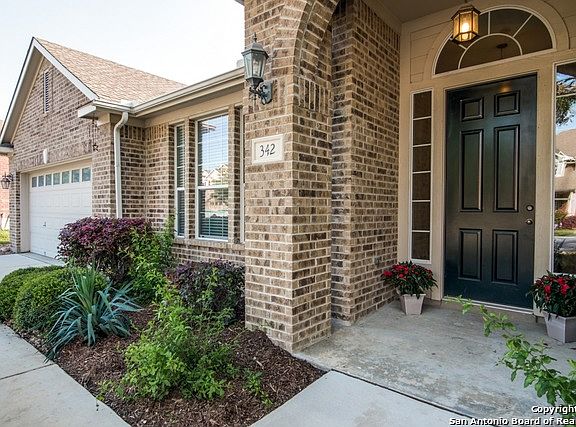 3rd image of 342 Frank Baum Dr