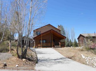 46 Lake Manor Pl, Crowley Lake, CA 93546
