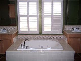 4th image of 705 Vogt Pl