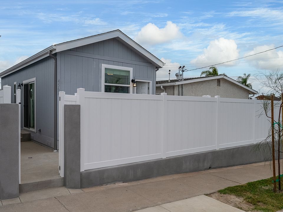 1st image of 4567 Derrick Dr