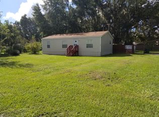 145 NE 12th Ave, Chiefland, FL 32626
