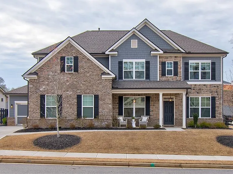 409 Carmichael Cir — Photo 1