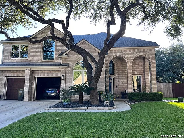 4 bed, 3.5 bath, 3185 sqft, $2,500 — Photo 1