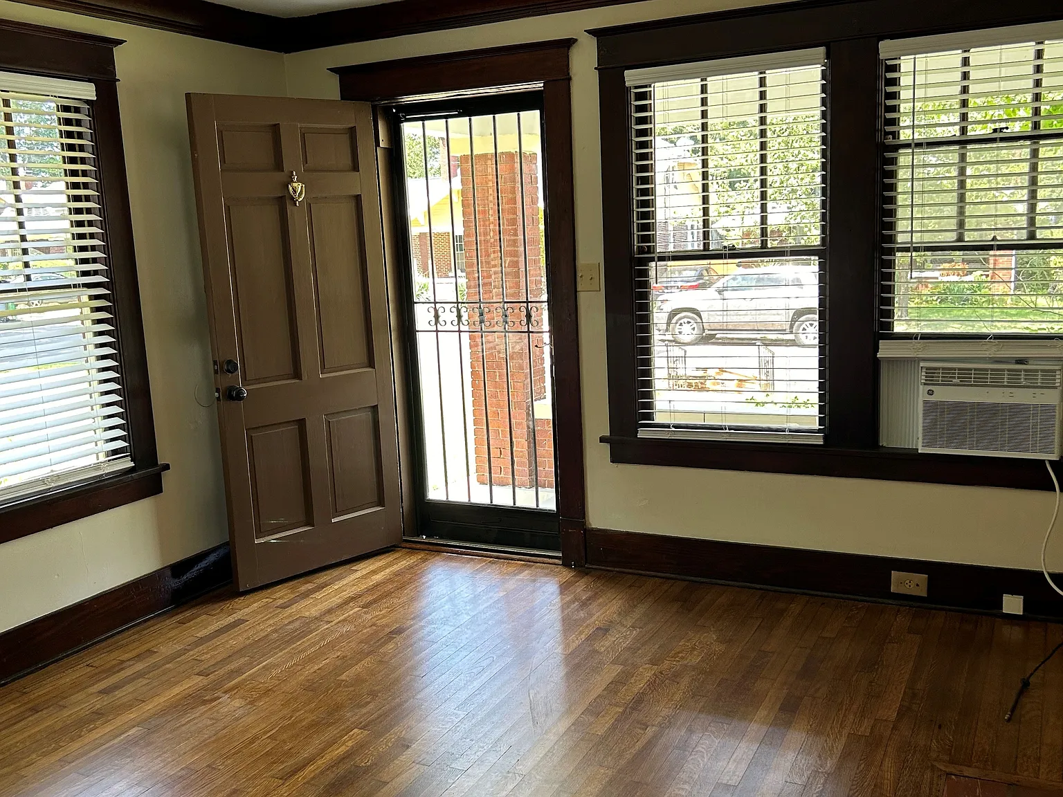 1 bed, 765 sqft, $1,040 — Photo 4