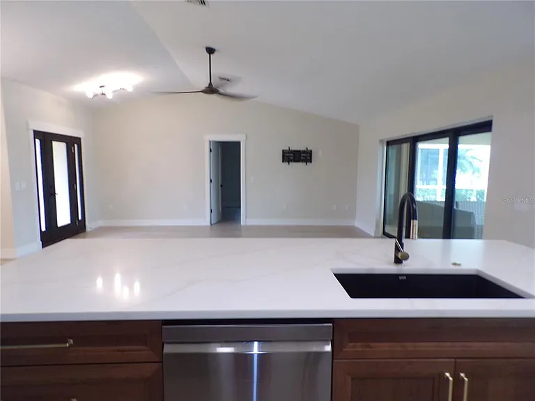 510 Medici Ct — Photo 8