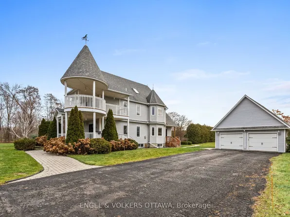 2410 Concession Rd, North Grenville, ON K0G 1J0