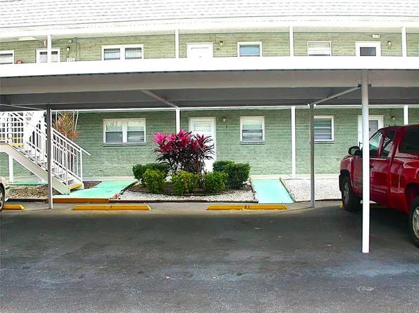 5287 81st St N APT 21, Saint Petersburg, FL 33709