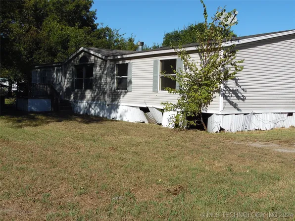 206 S 13th St, Mannsville, OK 73447