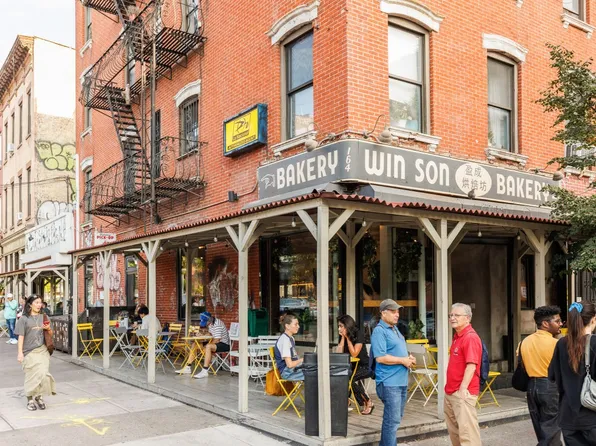 159 Boerum Street image 22 of 24