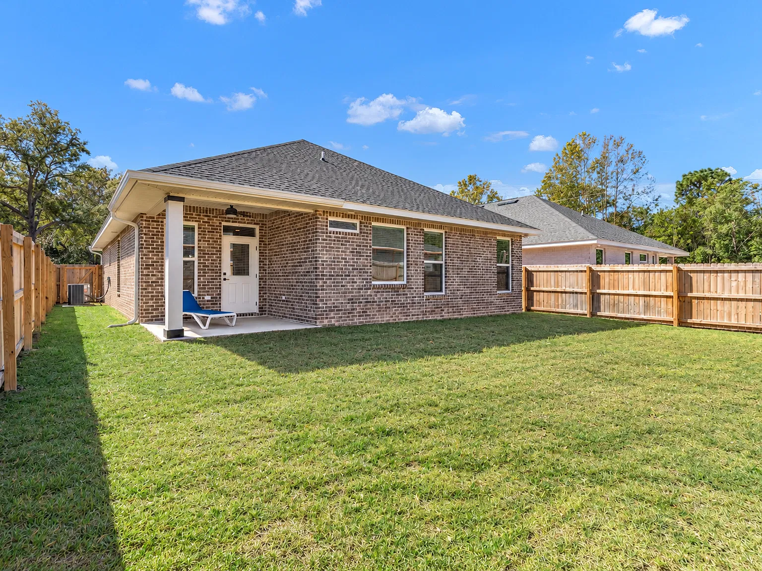 4 bed, 1812 sqft, $2,800 — Photo 4