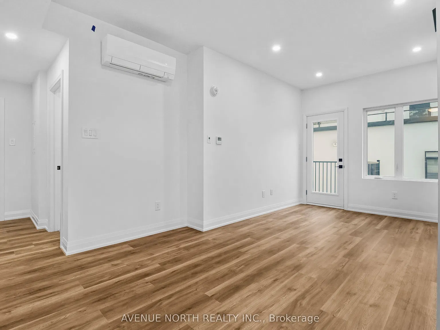 Studio, $1,650 — Photo 2