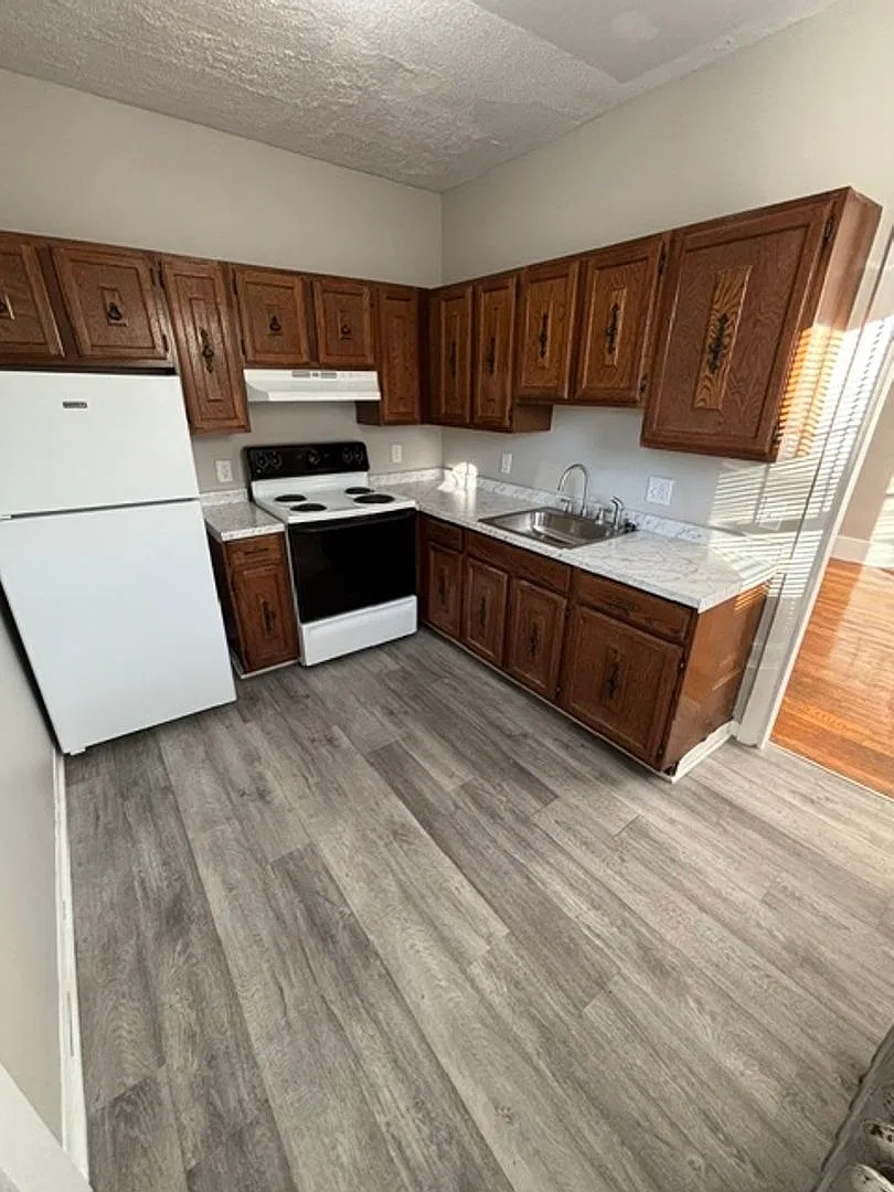 Beechwood Apartments — Photo 2