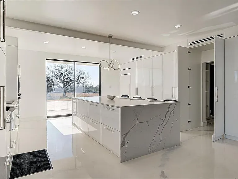 456 Mockingbird Rd — Photo 7