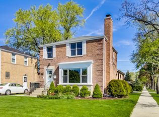 1600 W Touhy Ave, Park Ridge, IL 60068
