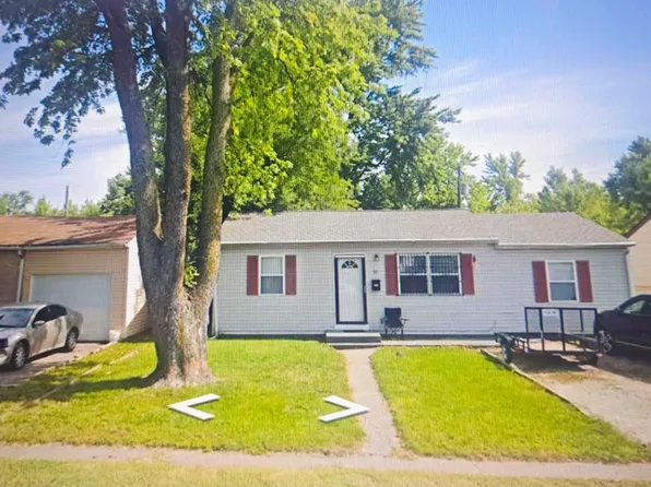 33 David St, Cahokia, IL 62206