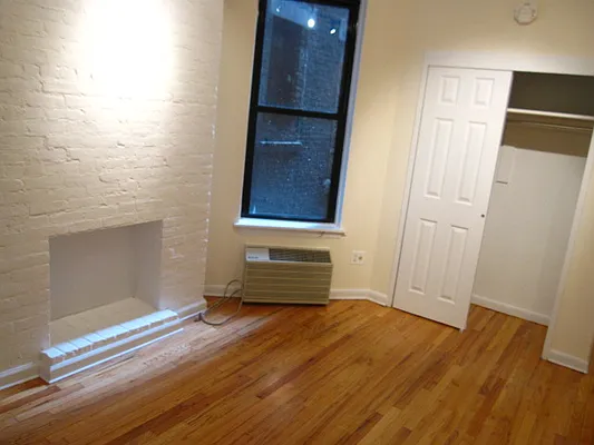 Rented by City & Suburban | media 23