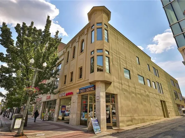 Center City Allentown, 818-822 W Hamilton St #101, Allentown, PA 18101