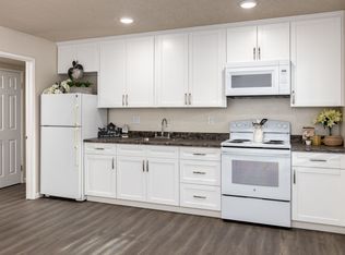 1161 Citrus Ave APT N, Chico, CA 95926