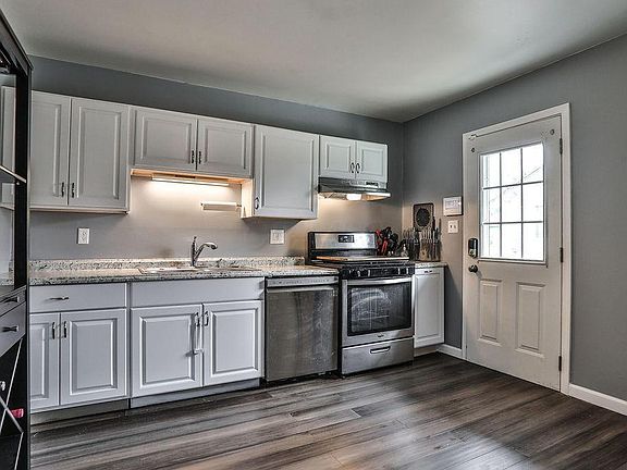 3rd image of 3106 Lee Ellen Pl