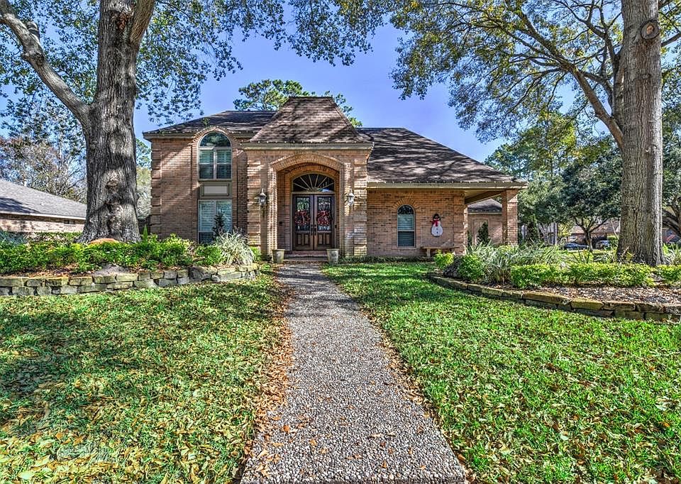 1st image of 2302 Pleasant Creek Dr