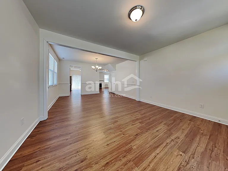 1615 Heather Trace Ln — Photo 8