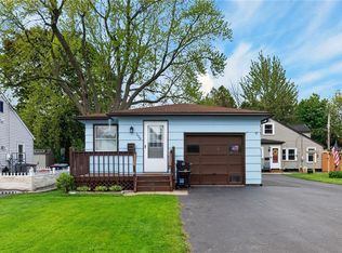 395 Brayton Rd, Rochester, NY 14616
