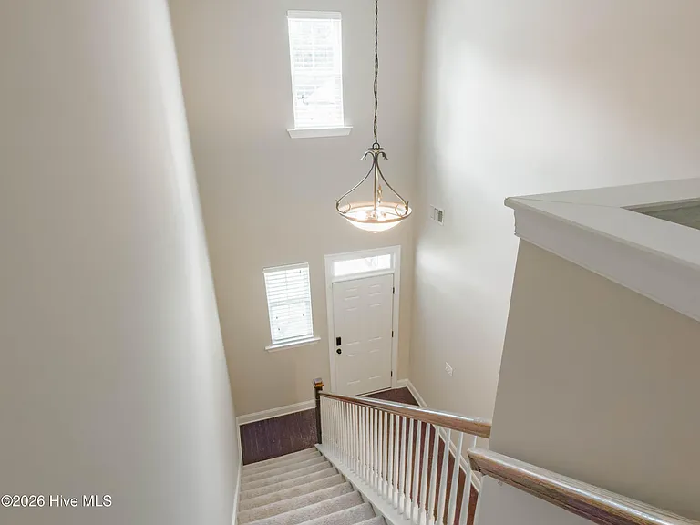 1945 Kenlock Dr — Photo 12