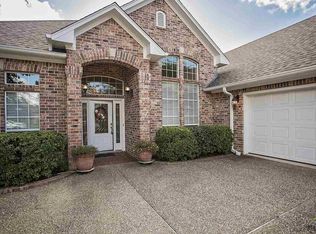 2106 Dover Ln, Tyler, TX 75703