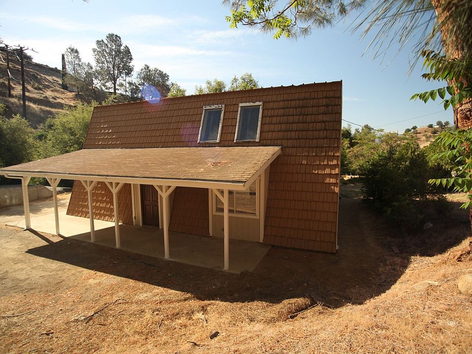 1st image of 1671 Sierra Vista Dr