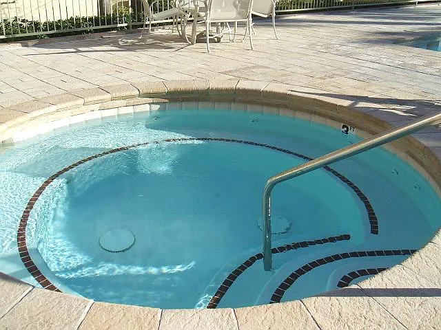 7300 Pirates Cove Rd — Photo 11