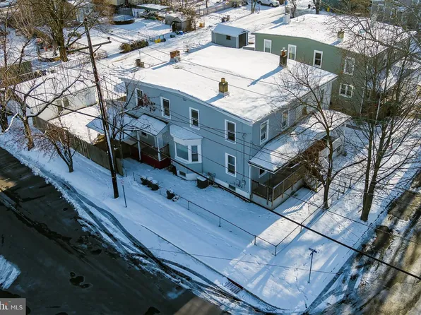 1000 W 3rd St, Florence, NJ 08518