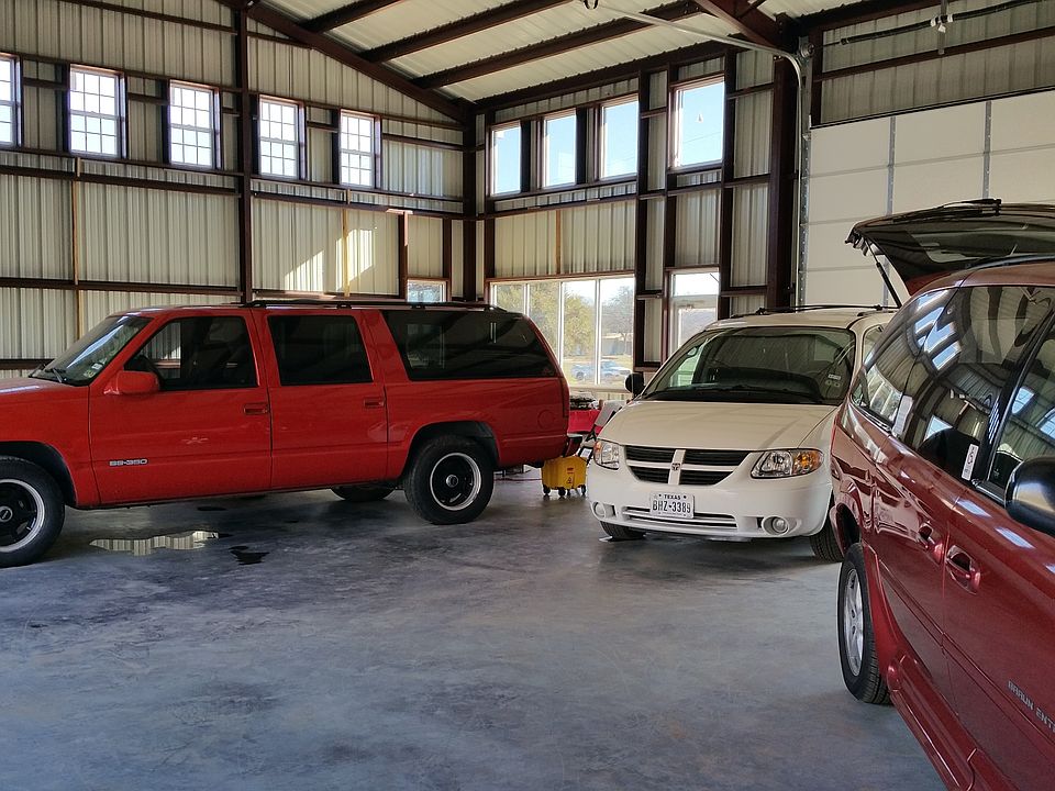 2nd image of 8000 Jacksboro Hwy