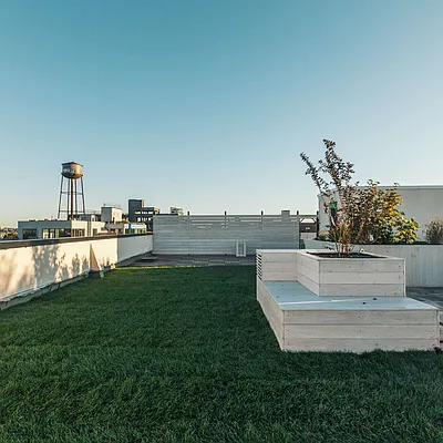 Rented by Nooklyn NYC LLC | media 41