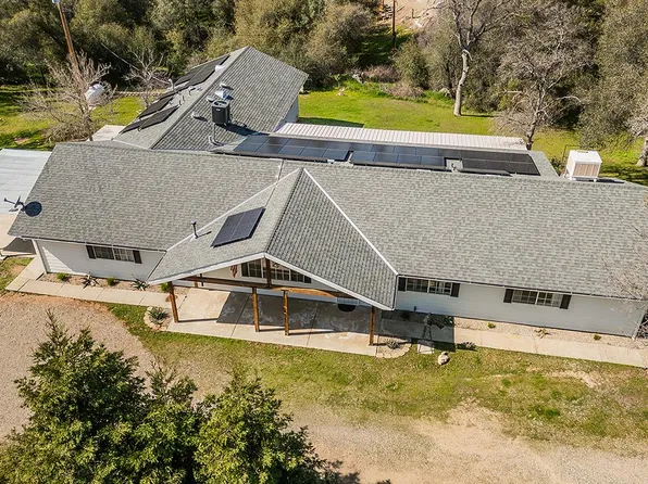 29039 Auberry Rd, Prather, CA 93651