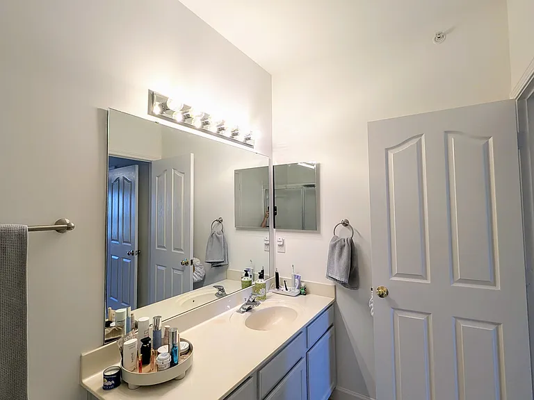 17168 Red Feather Dr — Photo 21
