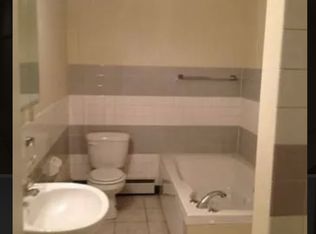2768 Lancashire Rd #89D87M2SK, Cleveland, OH 44106